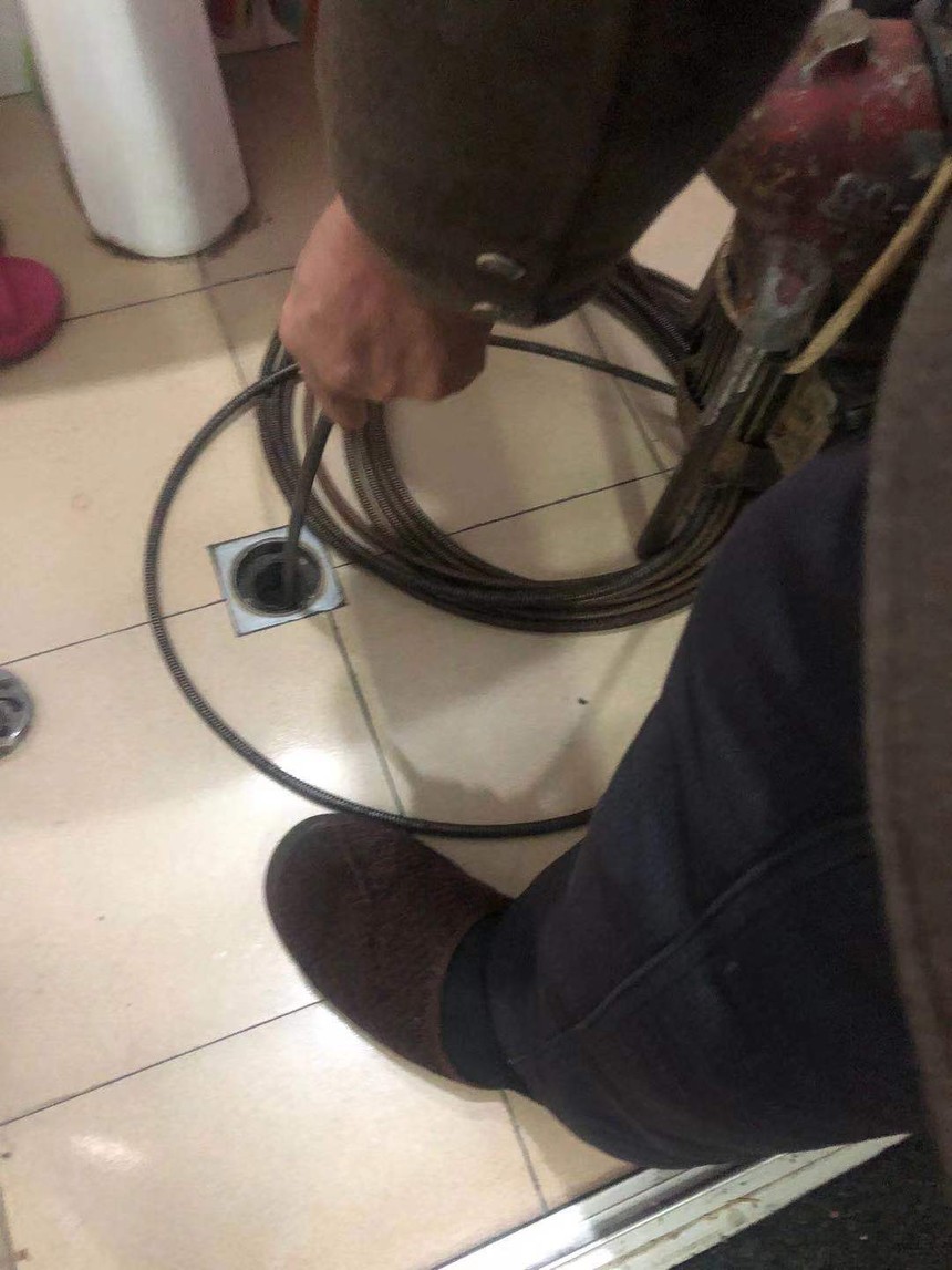东至管道疏通，疏通下水道